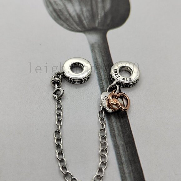 Pandora Family Heart Safety Chain Charm - Picture 3 of 6